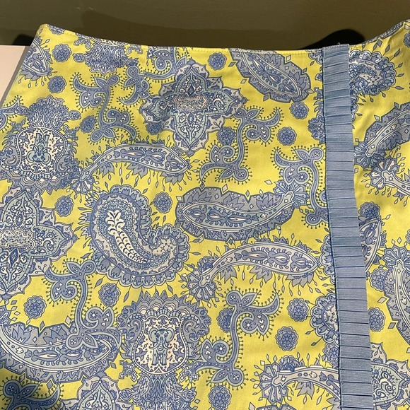 Lilly & Van Women's Size Large Skirt - Blue Paisley Print with Pleated Trim - Picture 6 of 6